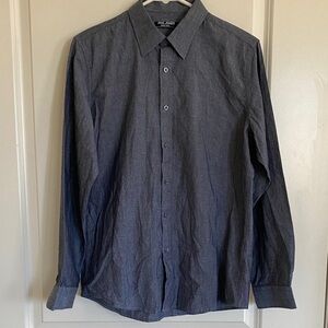Men's Blue Chambray Casual Button-Down Shirt